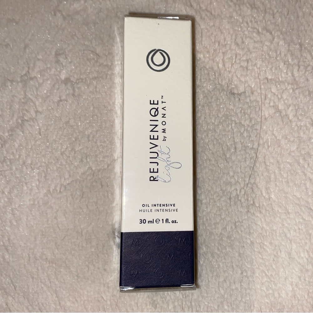 Rejuvenique Light by Monat